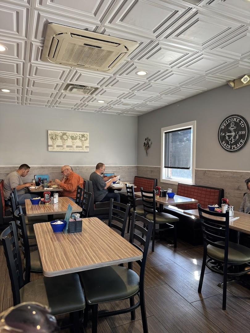 Sal's Place Family Restaurant - Monroe, MI